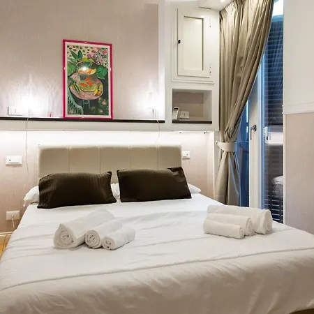 ゲストハウス La Maison Di Sant'anna ローマ