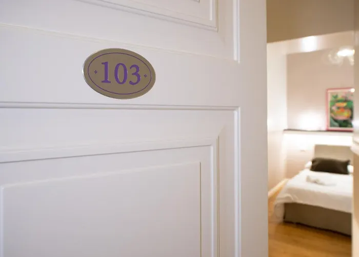 La Maison Di Sant'anna 4* روما